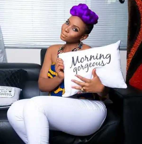 #IStandWithNigeria: Yemi Alade Reacts to Nationwide Protest